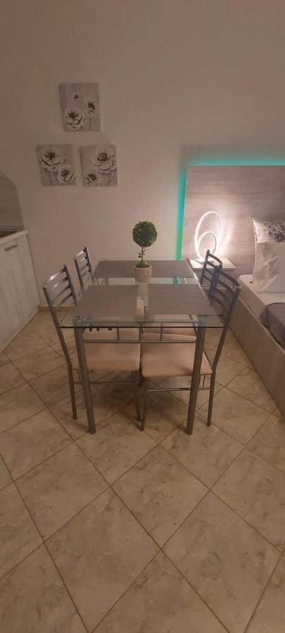 Studio Garden Apartment Nea Kallikrateia Bagian luar foto