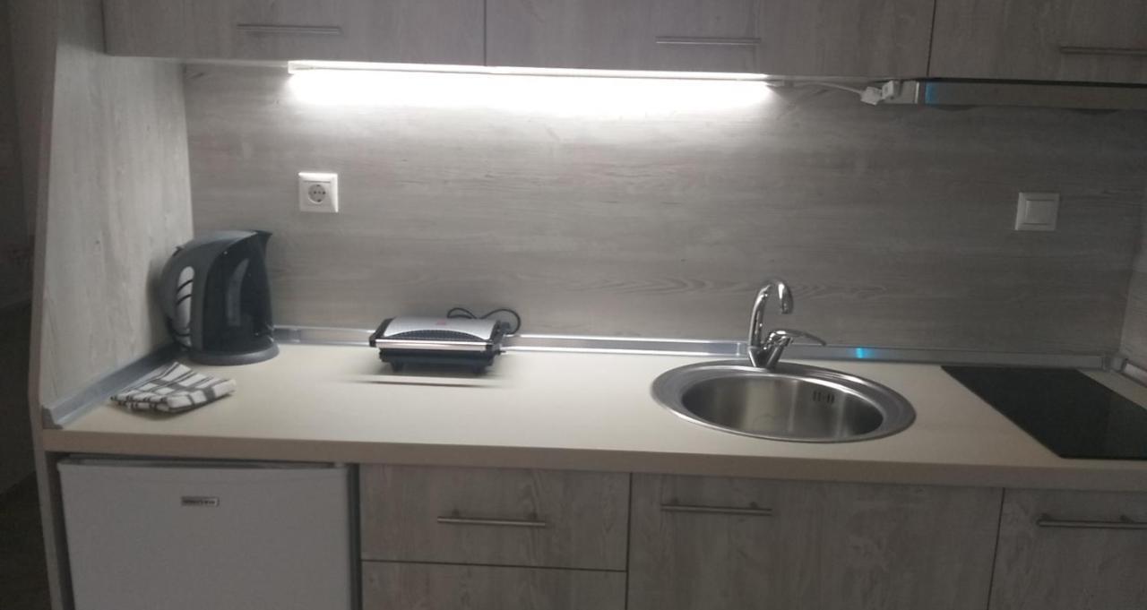 Studio Garden Apartment Nea Kallikrateia Bagian luar foto