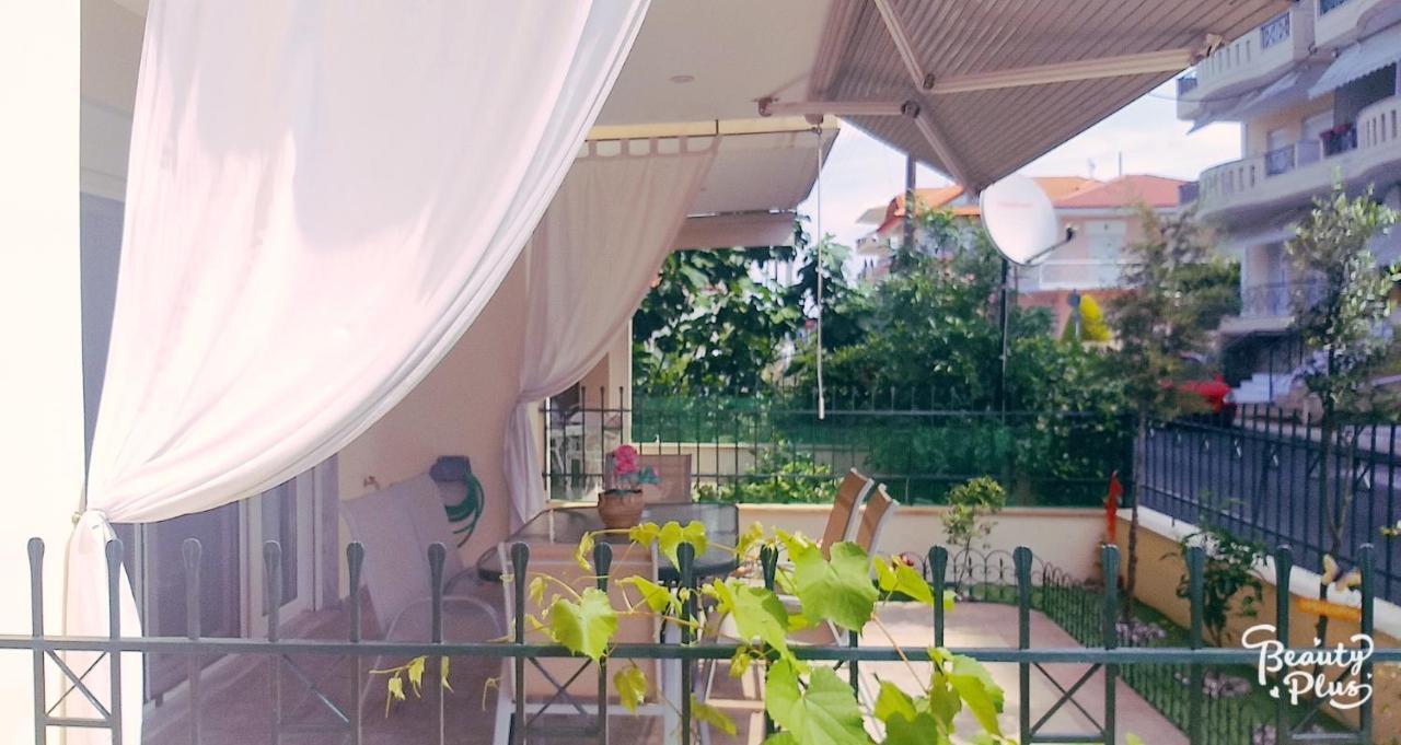 Studio Garden Apartment Nea Kallikrateia Bagian luar foto